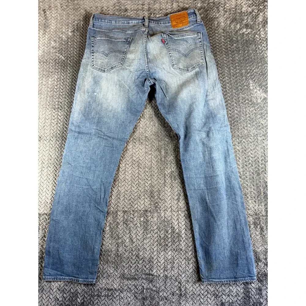 Levi's 502 Straight‎ Jeans Mens 34x32 Blue Whiskering Denim Mid Rise Distressed